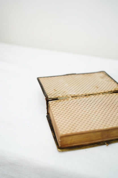 Miniature French Catholic Prayer Book Recueil de Prières Miniature with Clasp and Gilt Edges