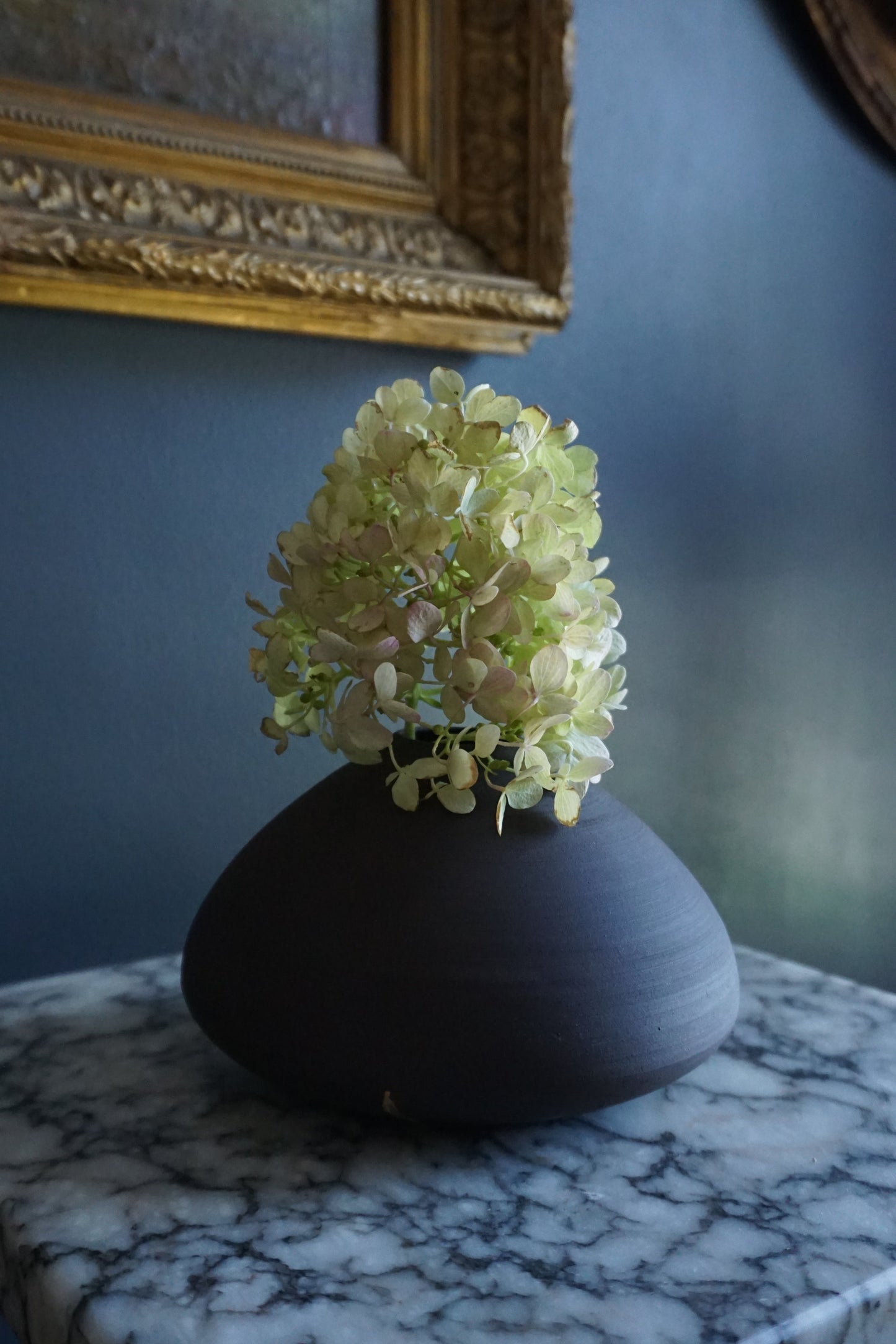 Studio Pottery Vase with Kintsugi-Style Gilded Repair | Signed by Artist, Organic Modern Form