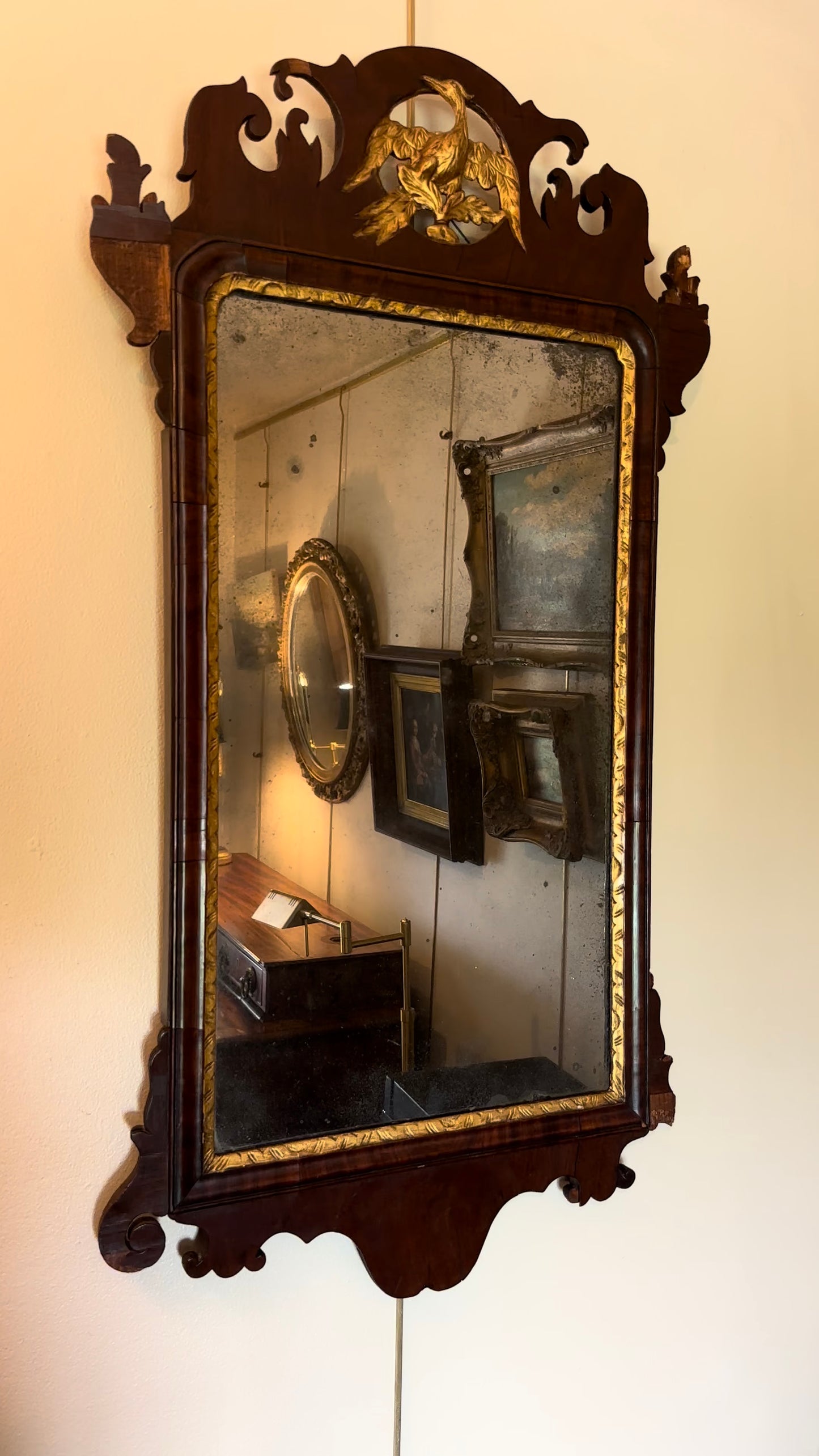 Early 19th Century Federal-Chippendale Style Wall Mirror with Mahogany Veneer and Gilt Details