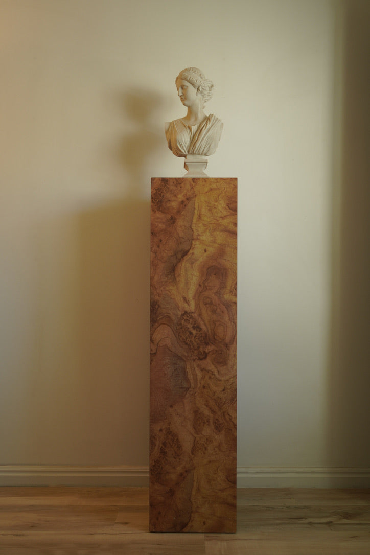 Tall Vintage Faux Burlwood Pedestal – Postmodern Display Plinth in the Style of Milo Baughman (1980s)