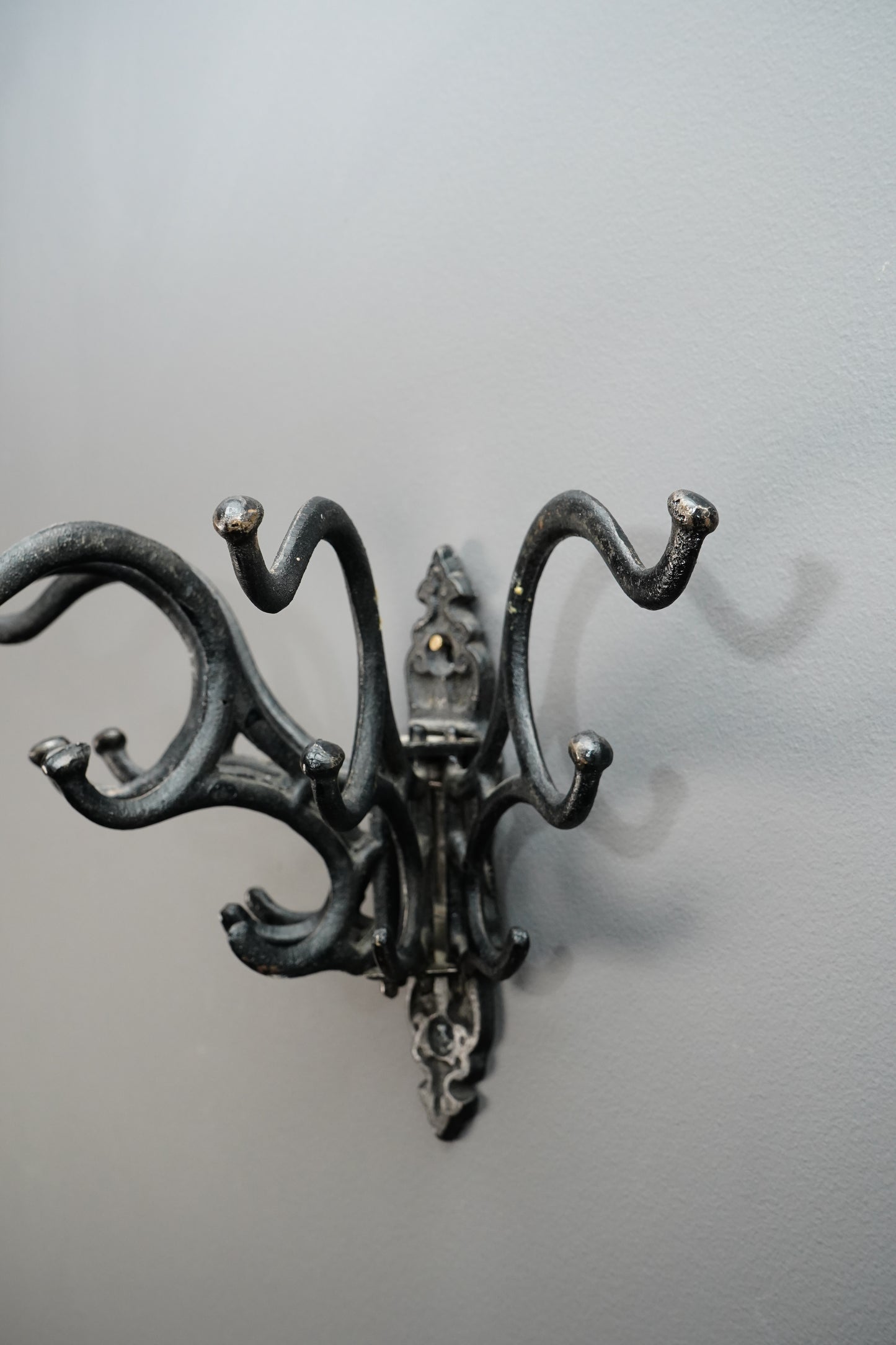 Vintage Swivel Octopus Wall Hook Rack | Coat Hooks