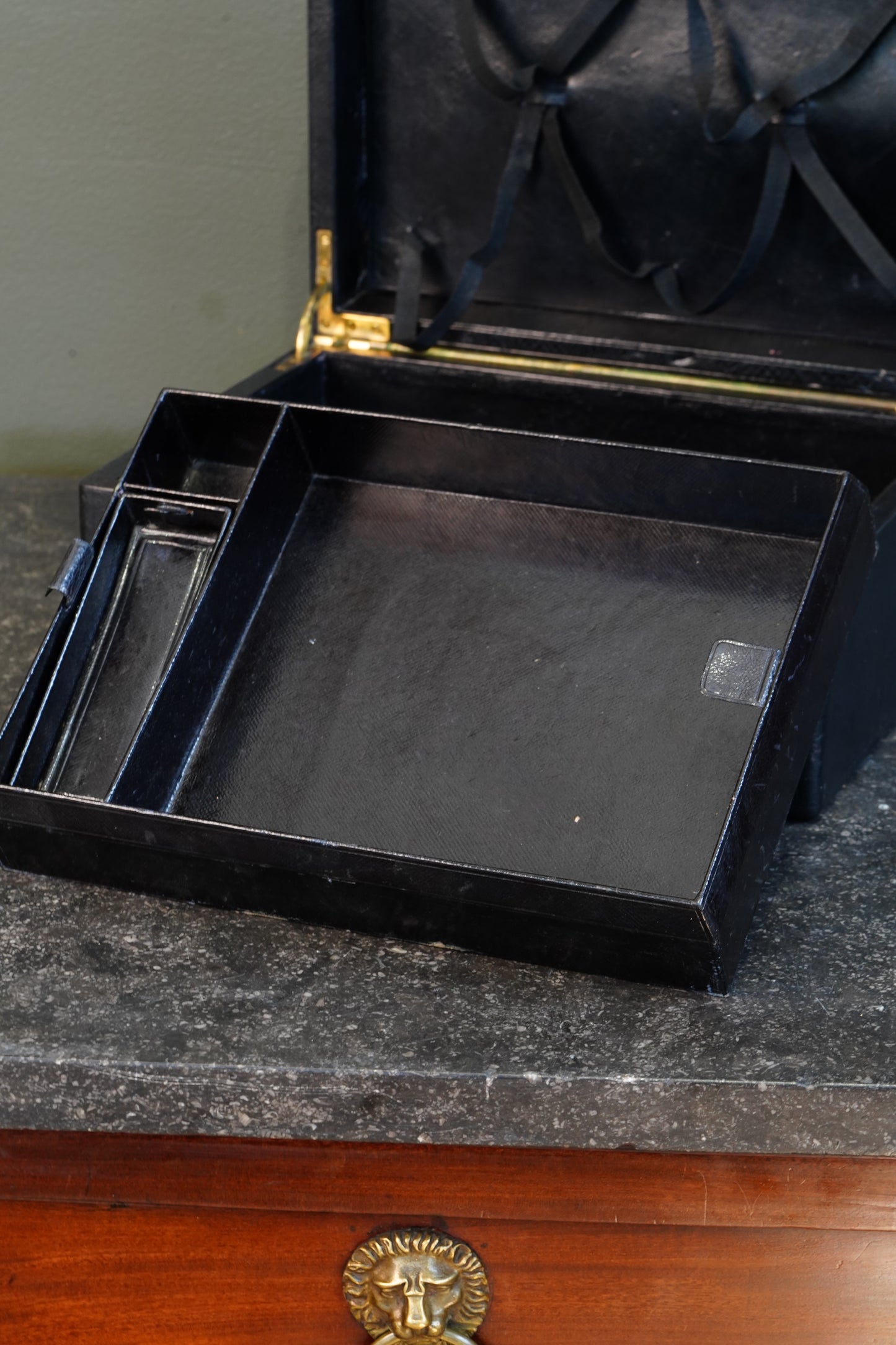 Antique Victorian English Leather Despatch Box