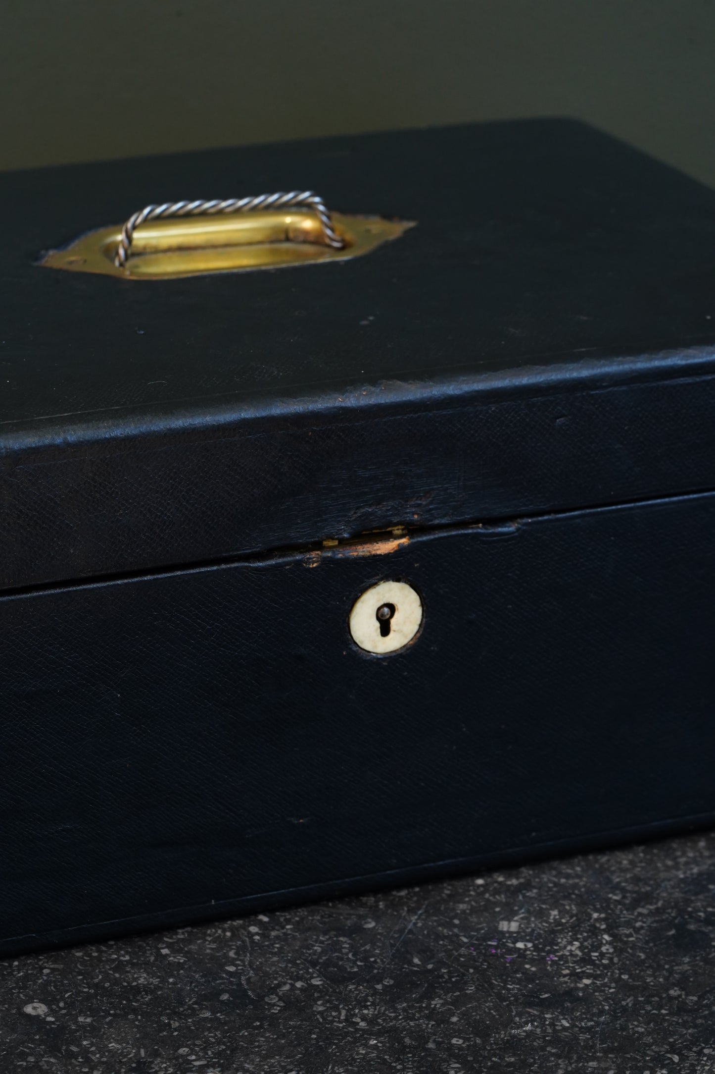 Antique Victorian English Leather Despatch Box