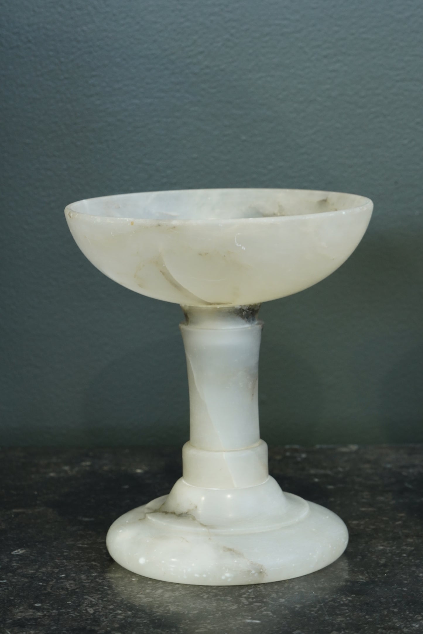 Pair of English Edwardian Alabaster Tazzas, Circa 1900