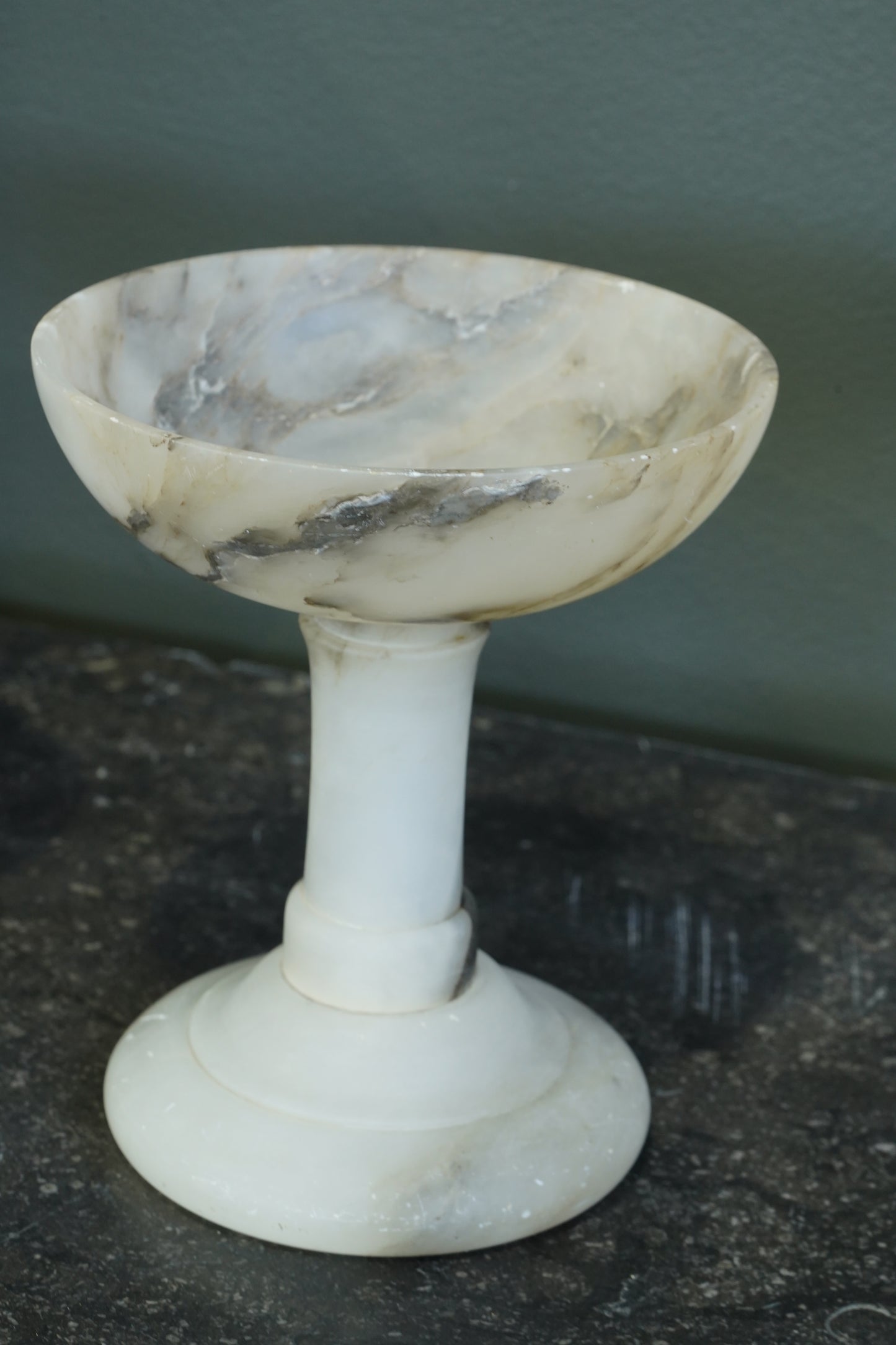 Pair of English Edwardian Alabaster Tazzas, Circa 1900