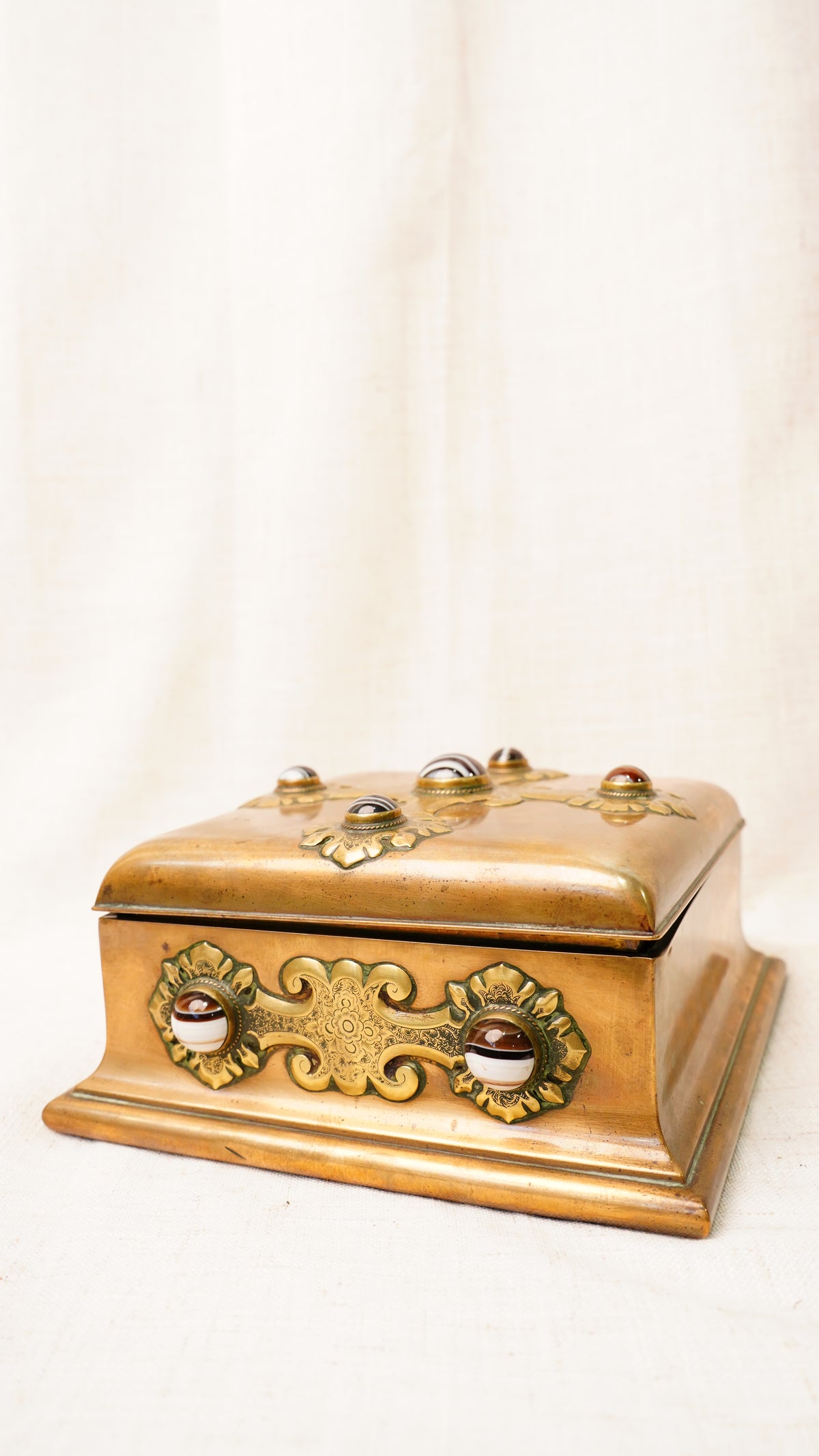 Victorian Gilt Brass Bézique Games Box with Agate Cabochons, Circa 1870