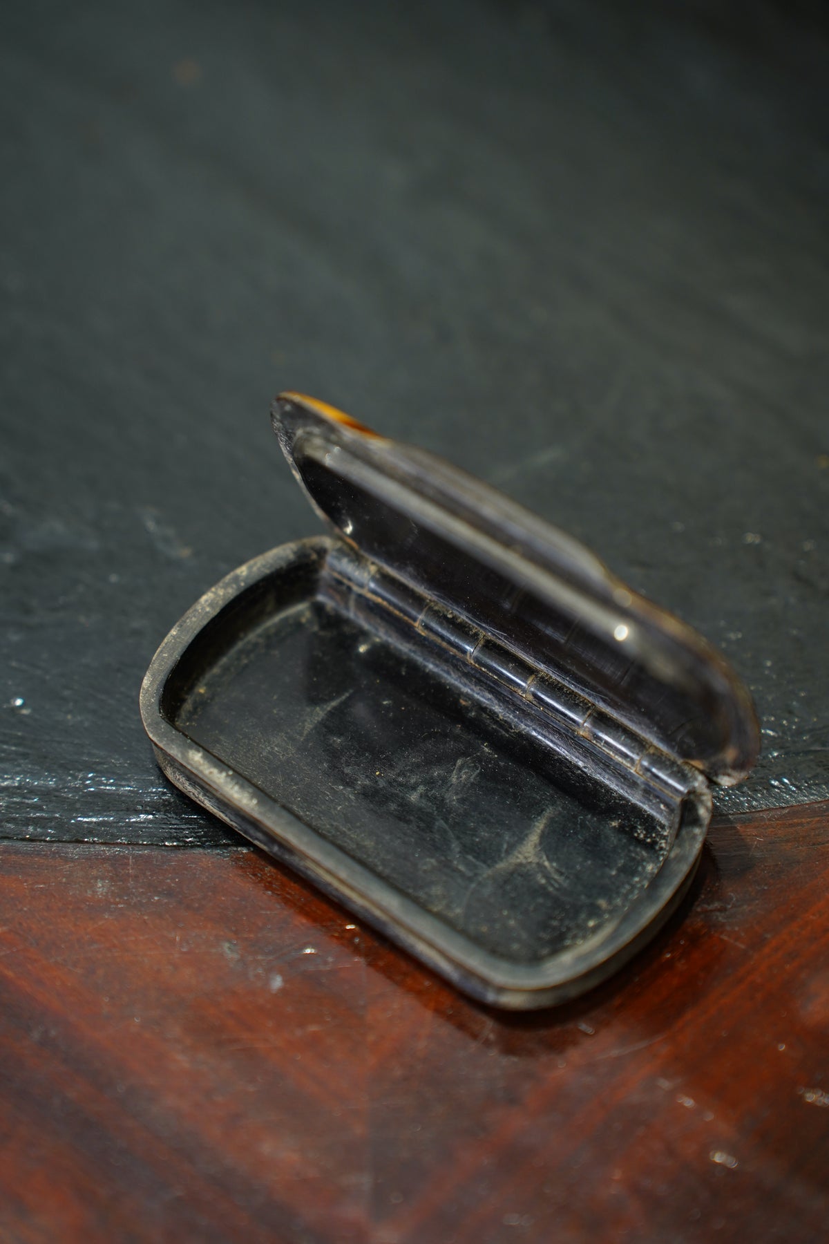 Antique English Snuff Box with Tortoiseshell Pattern Lid