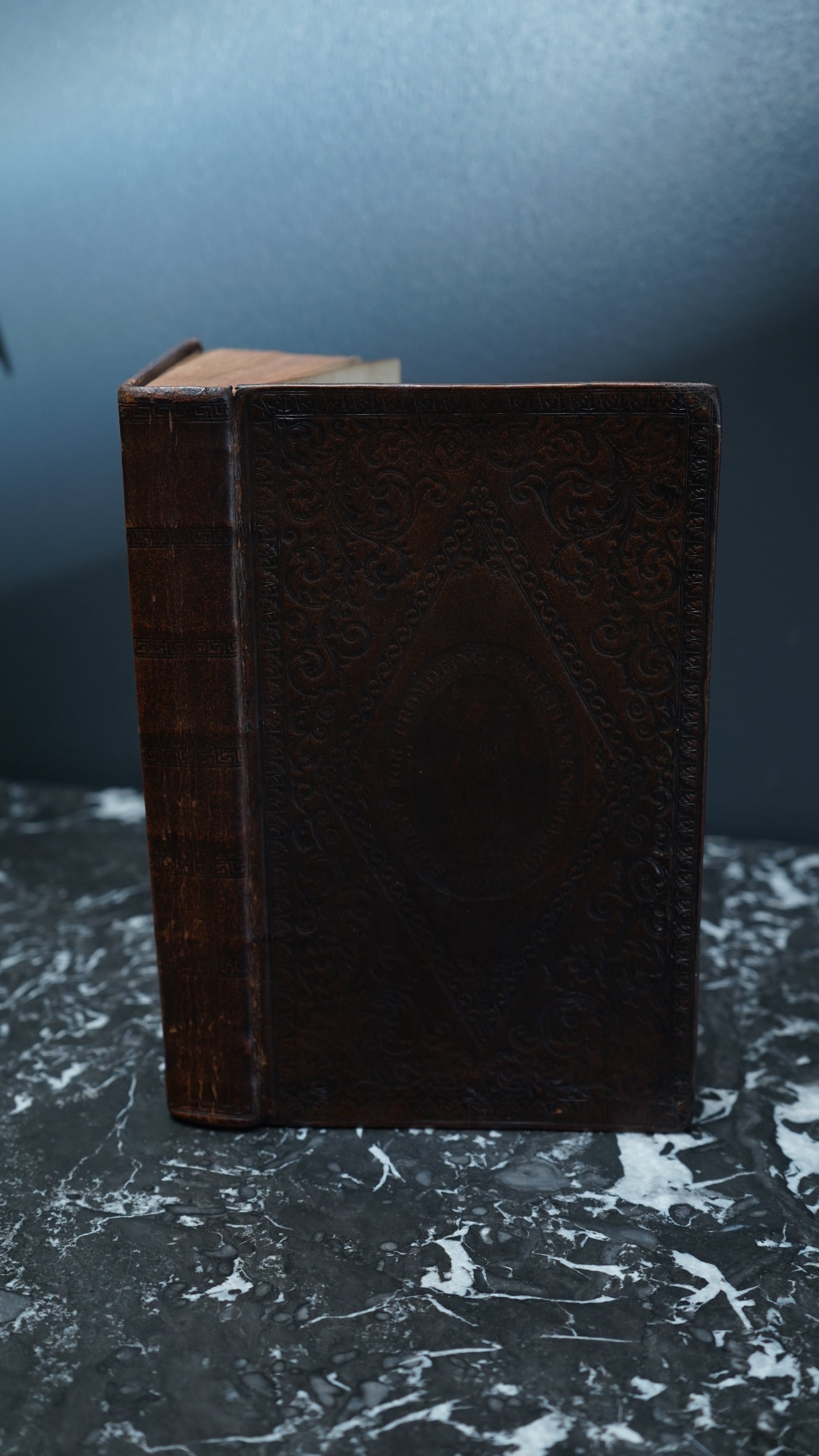 1837 " The Book of Common Prayer " Brown Full Leather Book