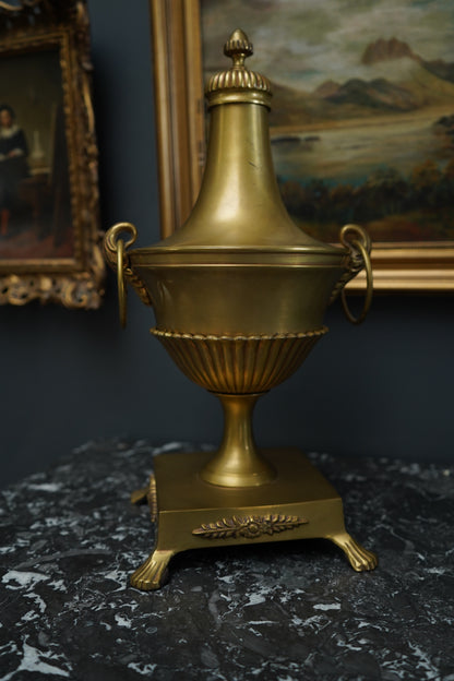 Antique Neoclassical Brass Urn with Lid and Laurel Motifs – Late 19th Century Decorative Mantel Piece